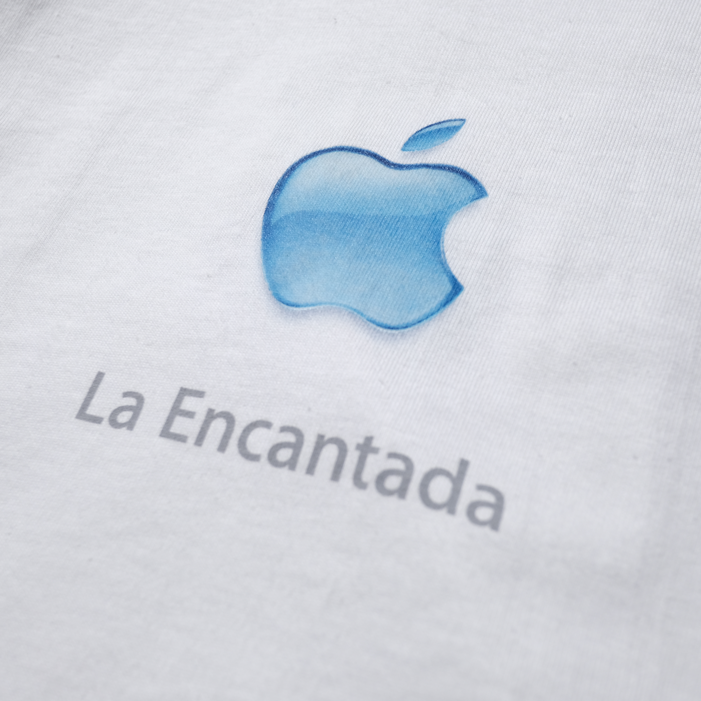 00s Promotion Tee "la encantada" -Apple-