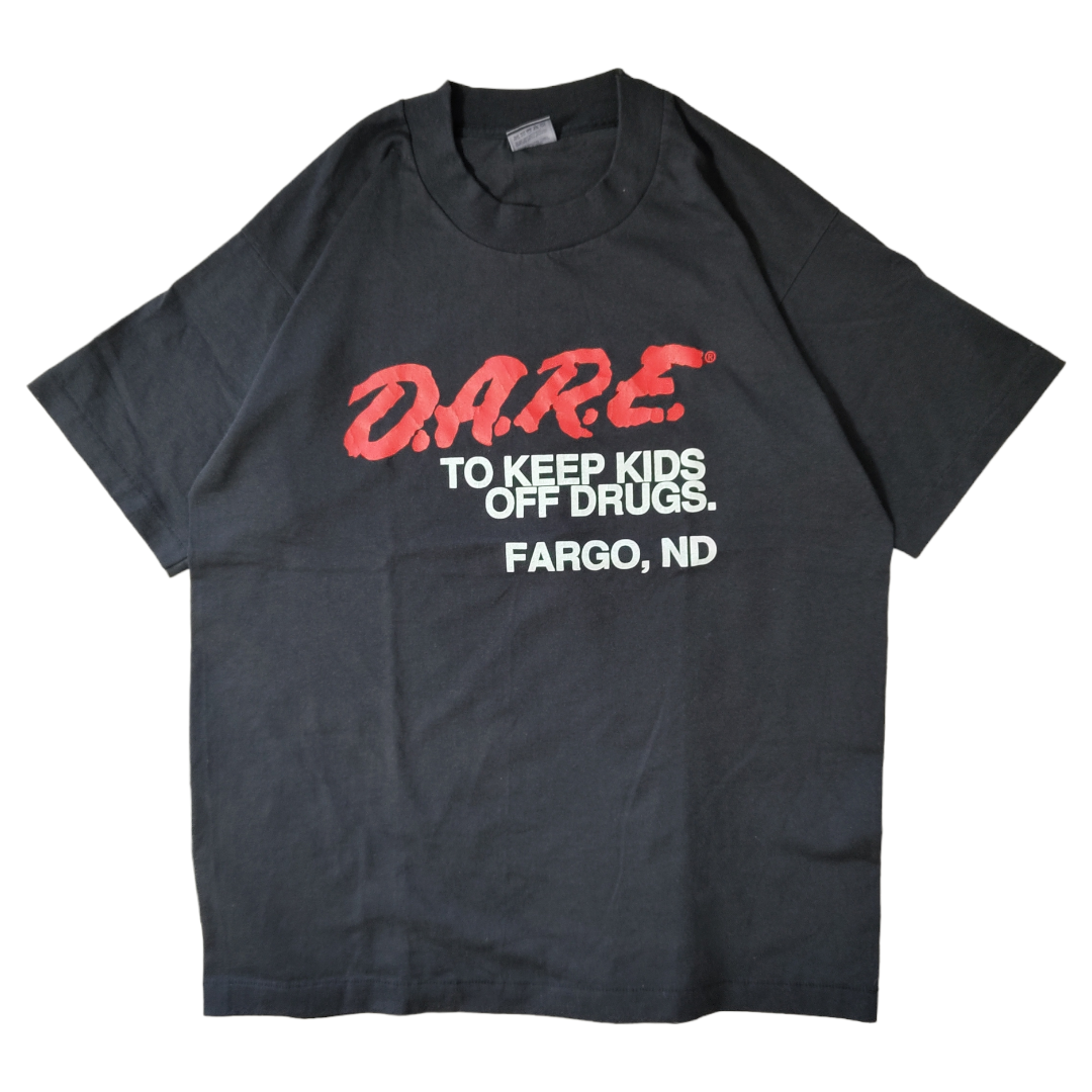 VINTAGE 90s L Event T-shirt -D.A.R.E.-