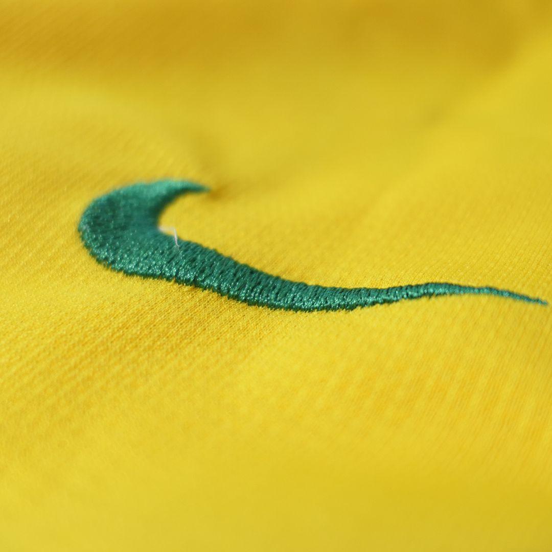 VINTAGE 00s Soccer game shirt -BRAZIL-
