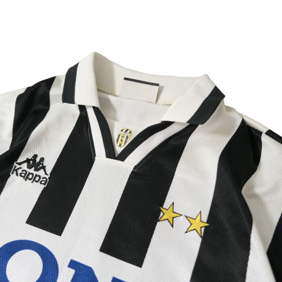 VINTAGE 90s L Soccer game shirt -JUVENTUS-