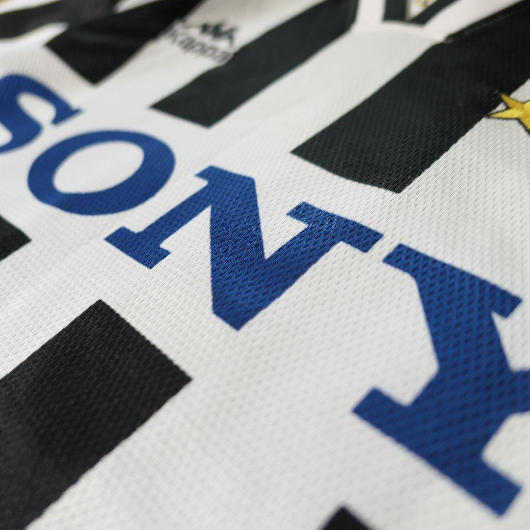 VINTAGE 90s L Soccer game shirt -JUVENTUS-