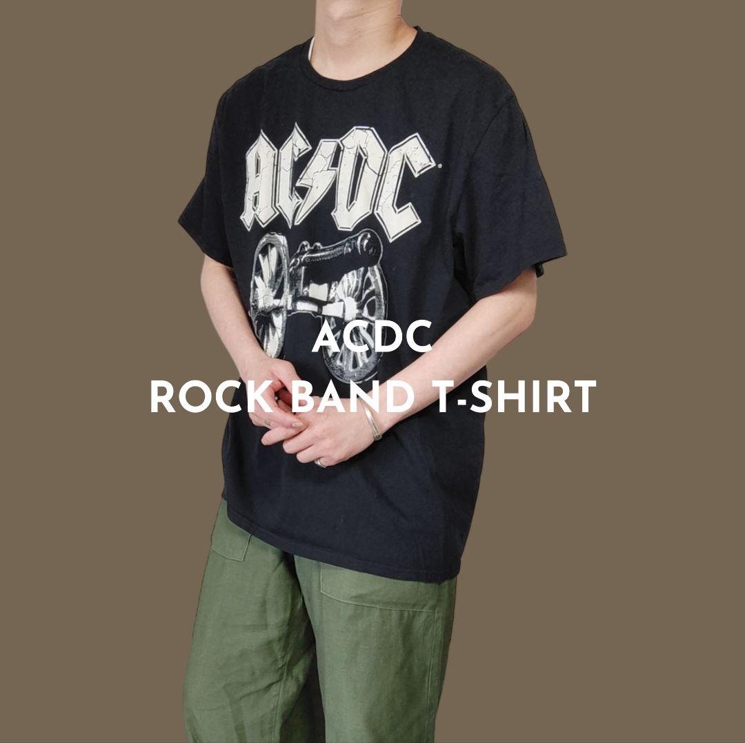USED XL Rock band T-shirt -ACDC-