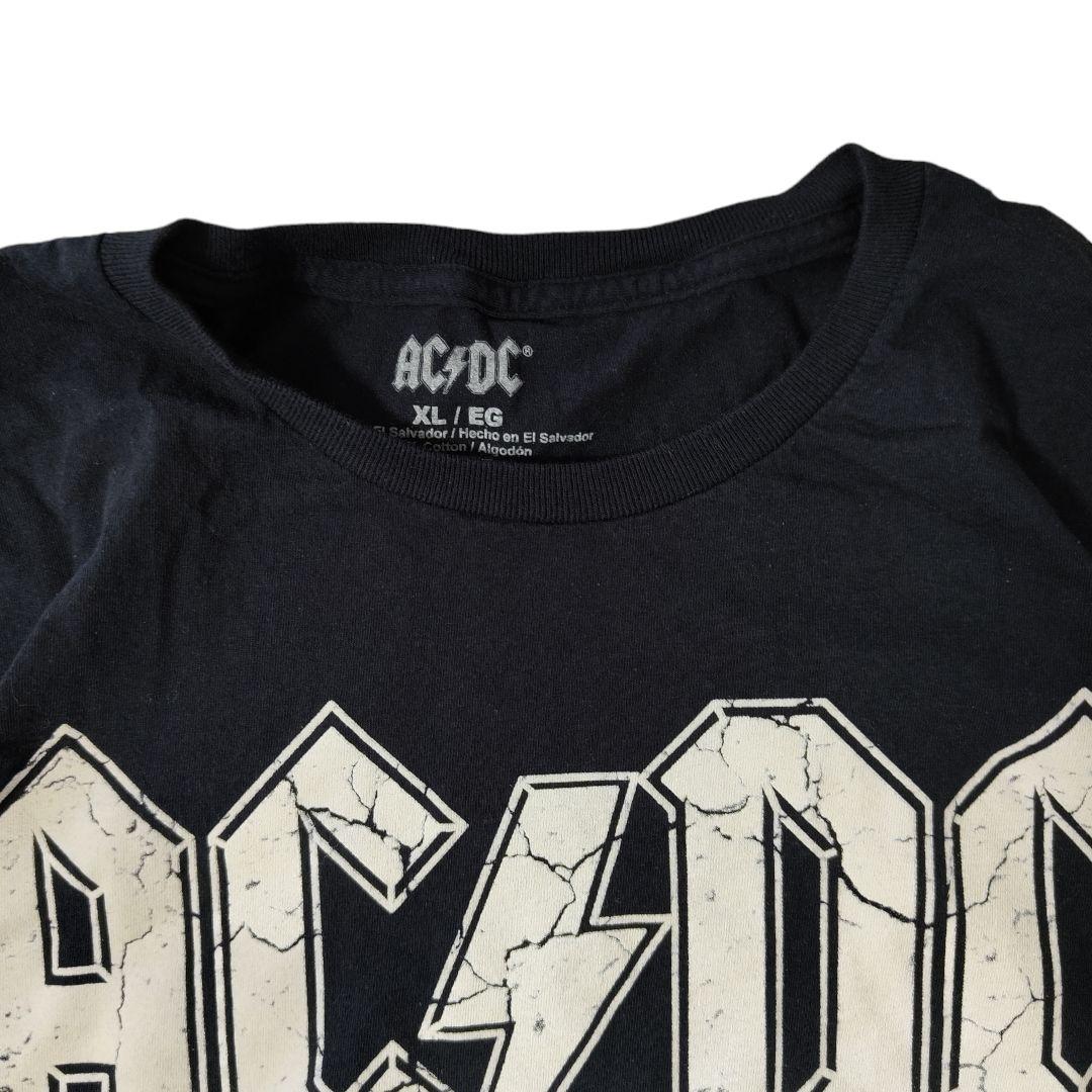 USED XL Rock band T-shirt -ACDC-