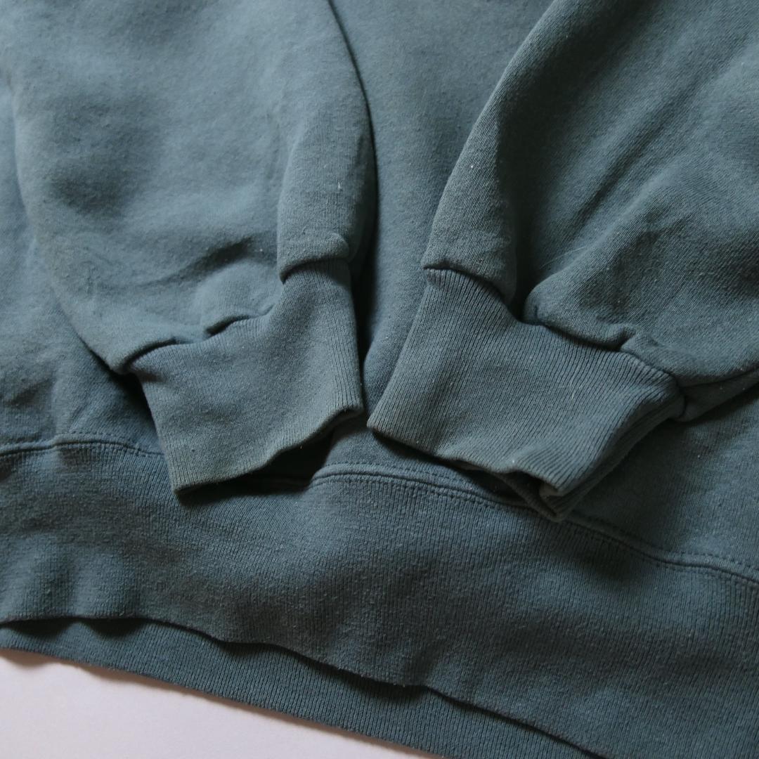 VINTAGE 90-00s XL Plain Sweatshirt -Russell Athletic-