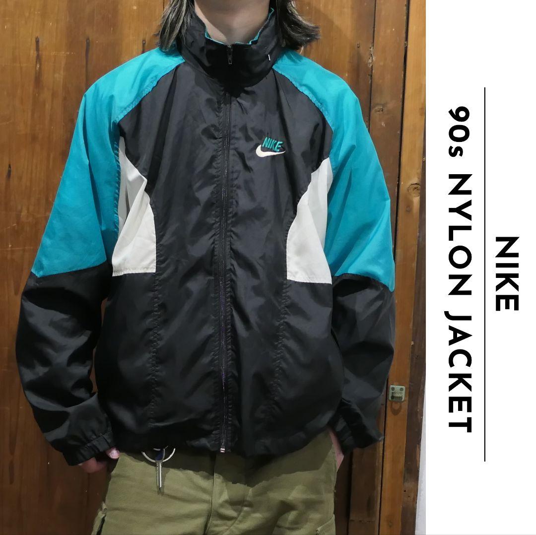 VINTAGE 90s Nylon Jacket -NIKE-