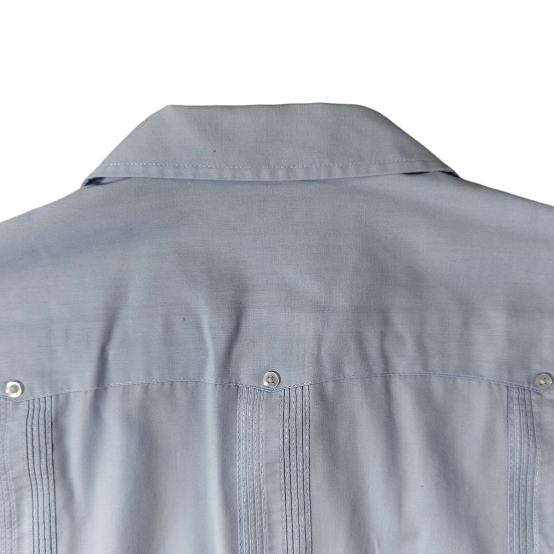 USED M Cuba shirt -the havanera co.-