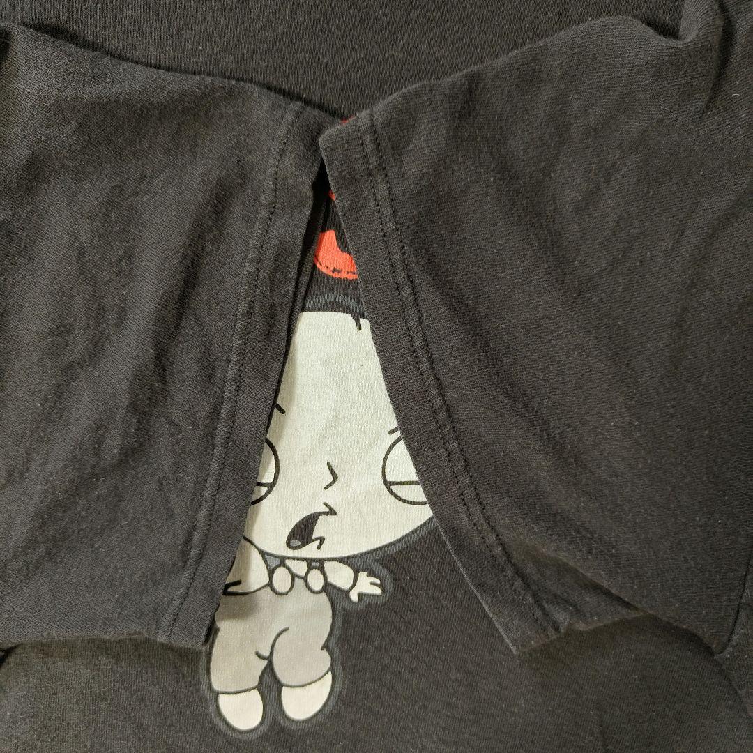 USED M Character T-shirt -FAMILY GUY-