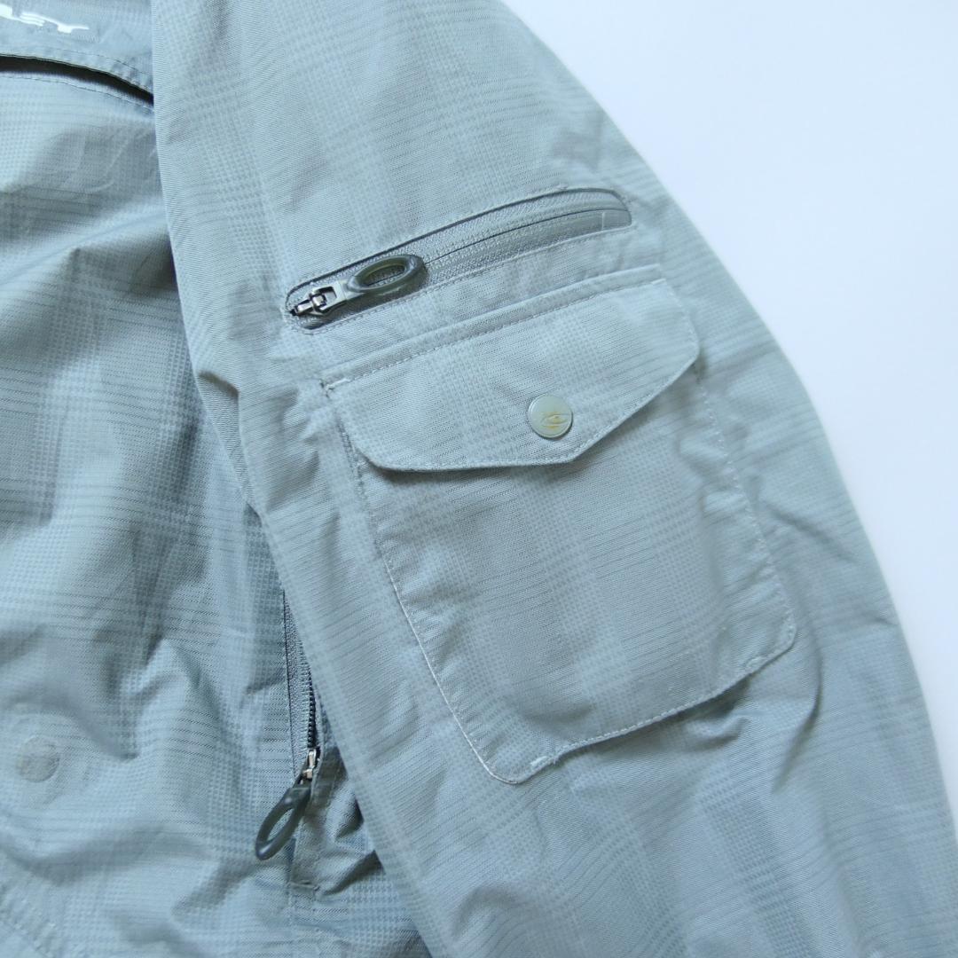 VINTAGE 90-00s L-XL Mountain Parka -OAKLEY-