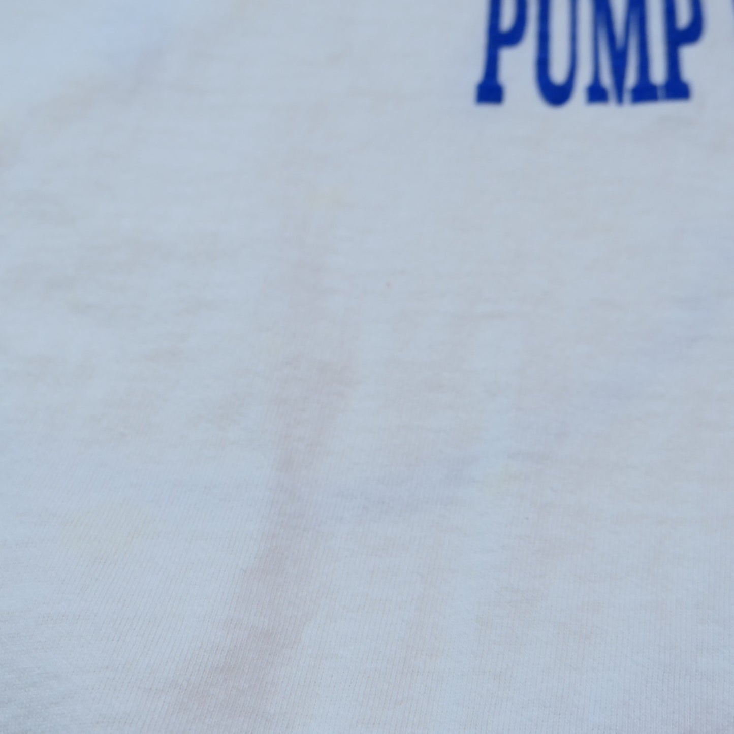 VINTAGE 90s L-XL Smily Face Tee -THREAD CONNECTIONS-