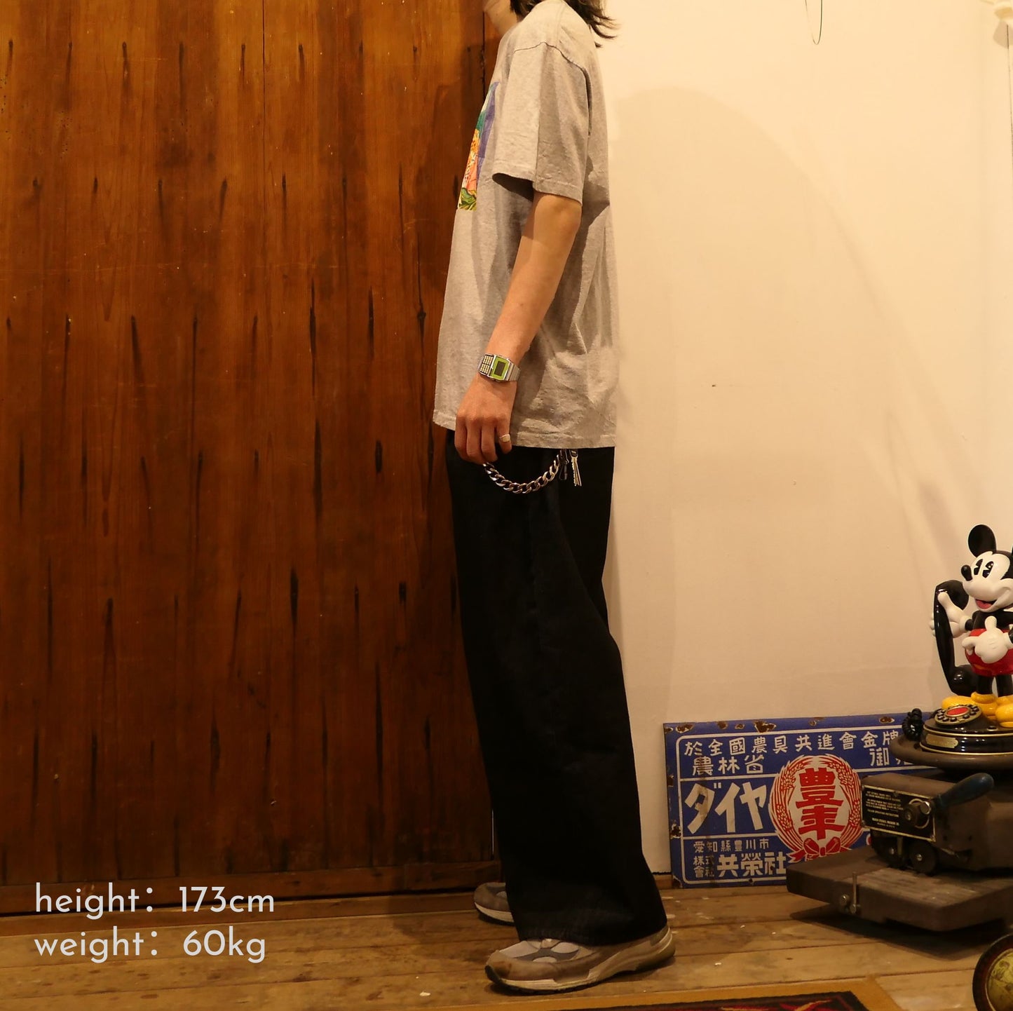 USED L-XL Art Tee "Bedroom" -Supreme-