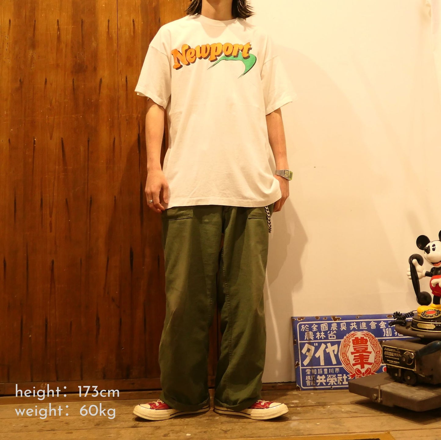 VINTAGE 90s L-XL Promotion Tee -Newport-