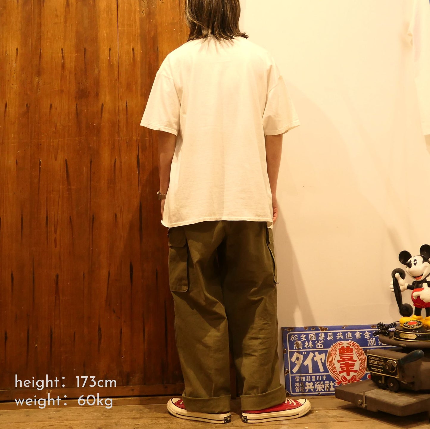 VINTAGE 90s XL Art Tee -Leanin' Tree-