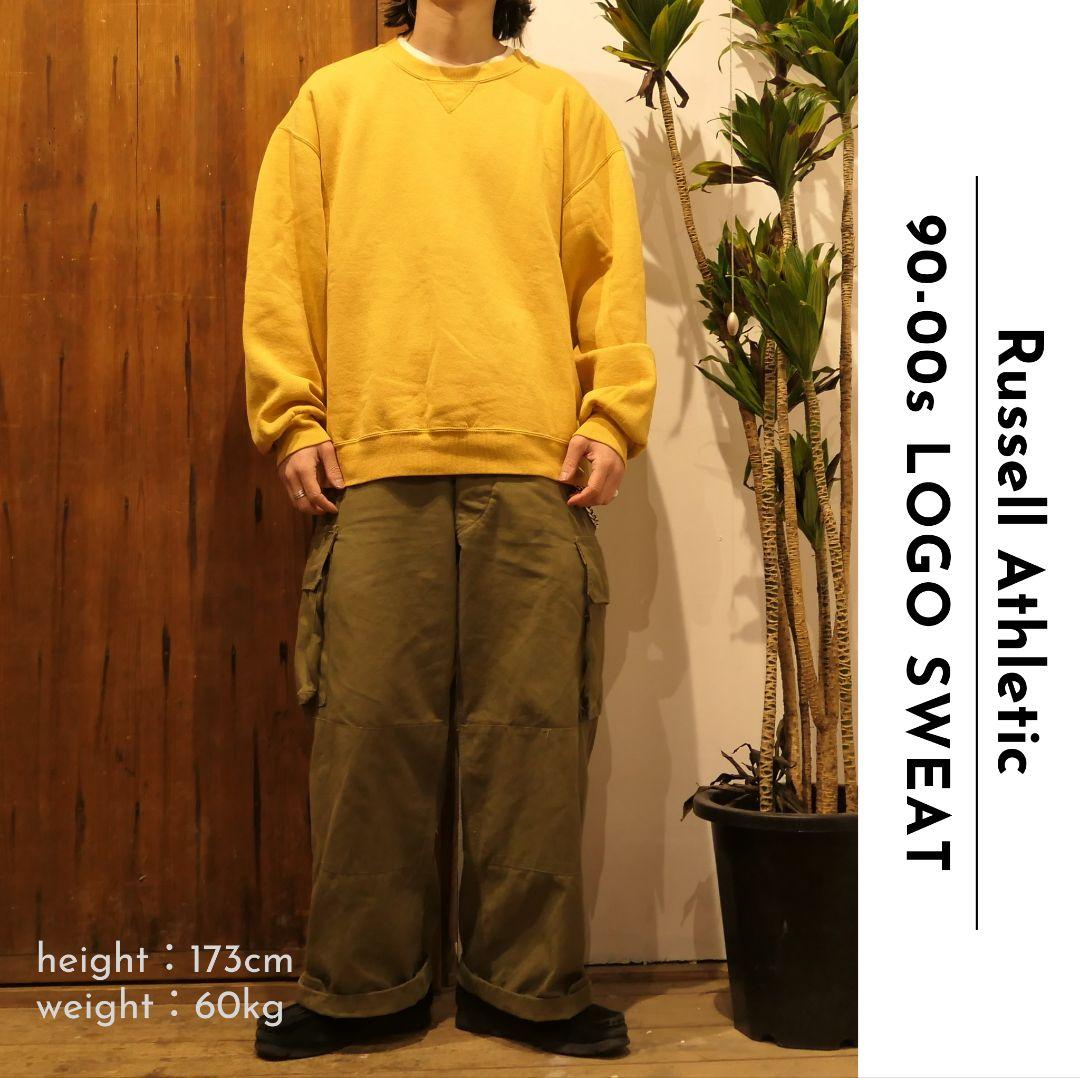 VINTAGE 90-00s L Logo Sweat -Russell Athletic-