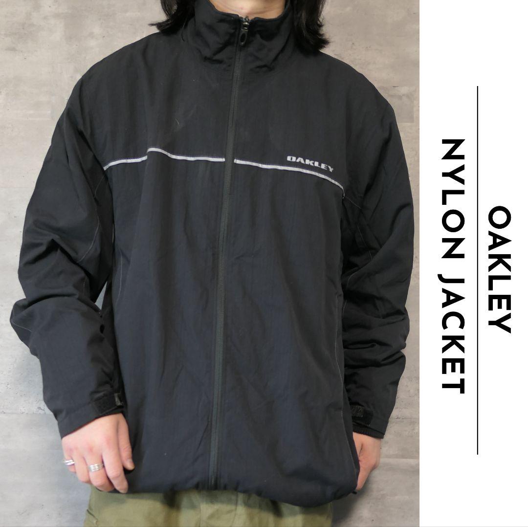 USED XL Nylon jacket -OAKLEY-