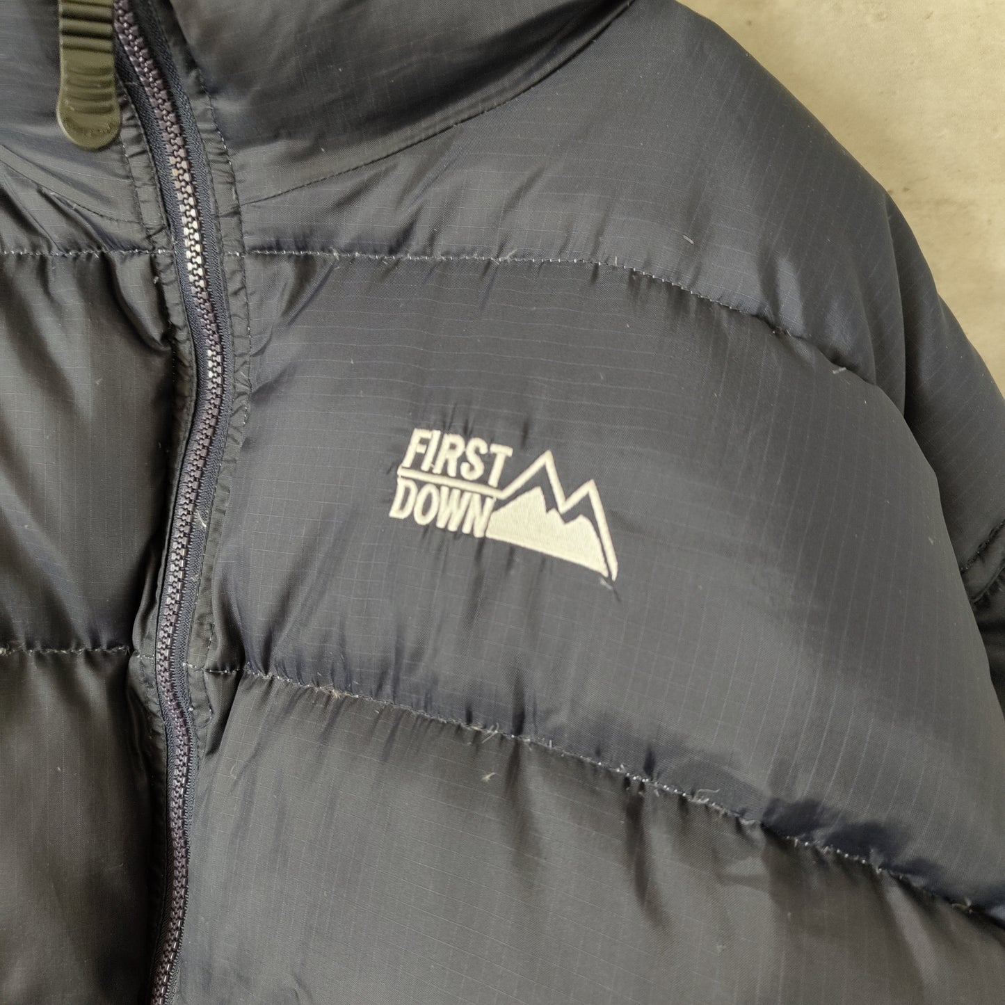 [FIRST DOWN] reversible down jacket