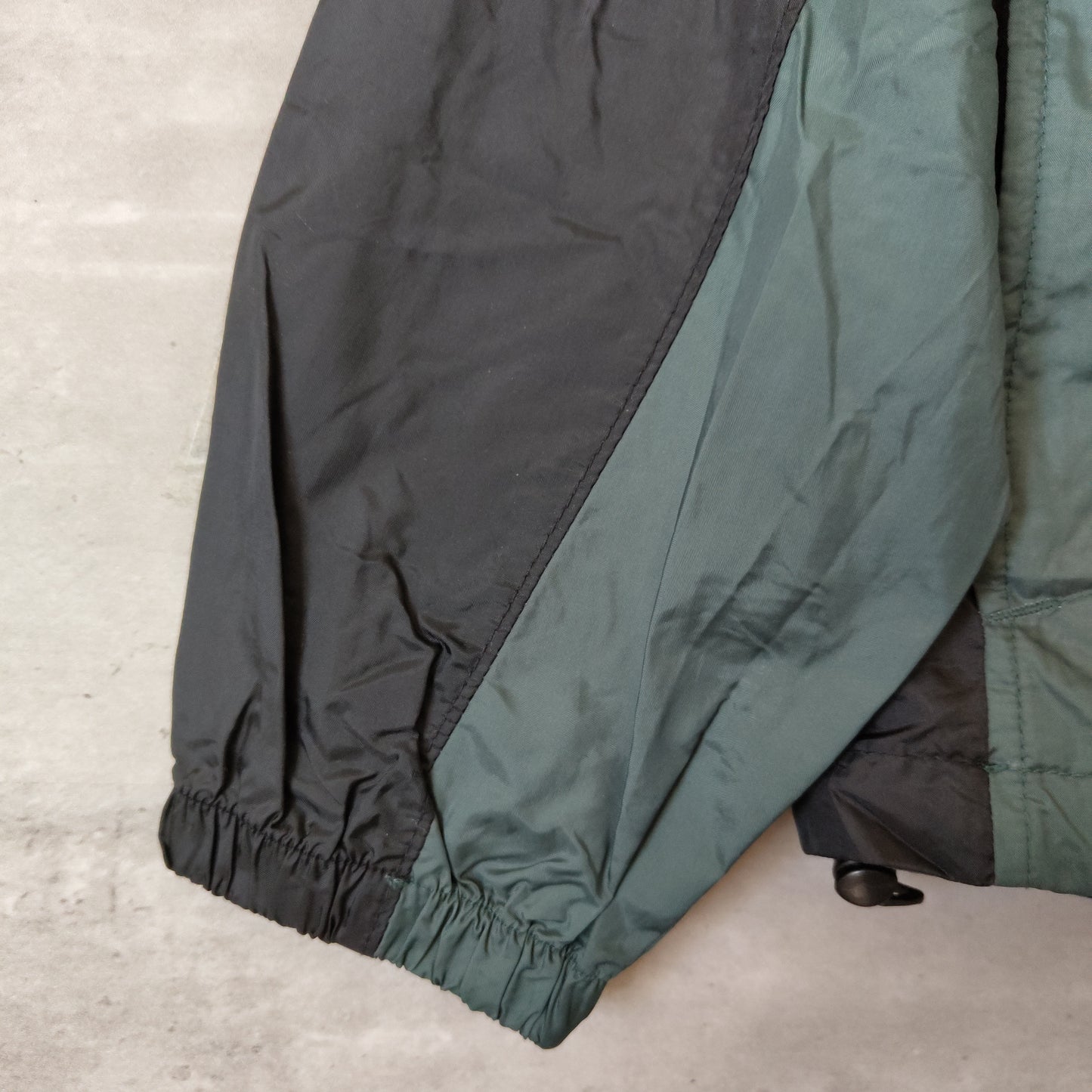 [Columbia] nylon jacket
