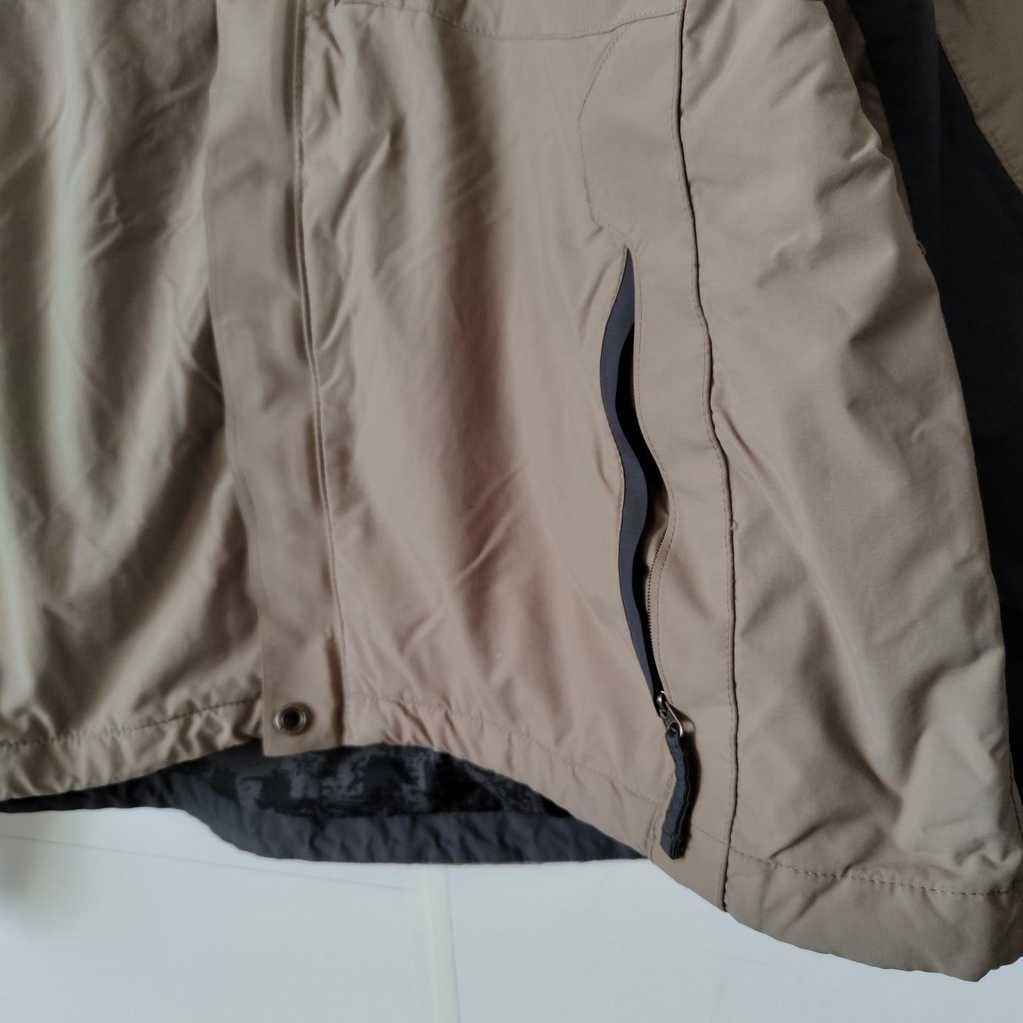 [Columbia] nylon jacket